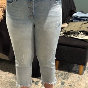 KanCan Light Wash Distressed Ankle Jeans